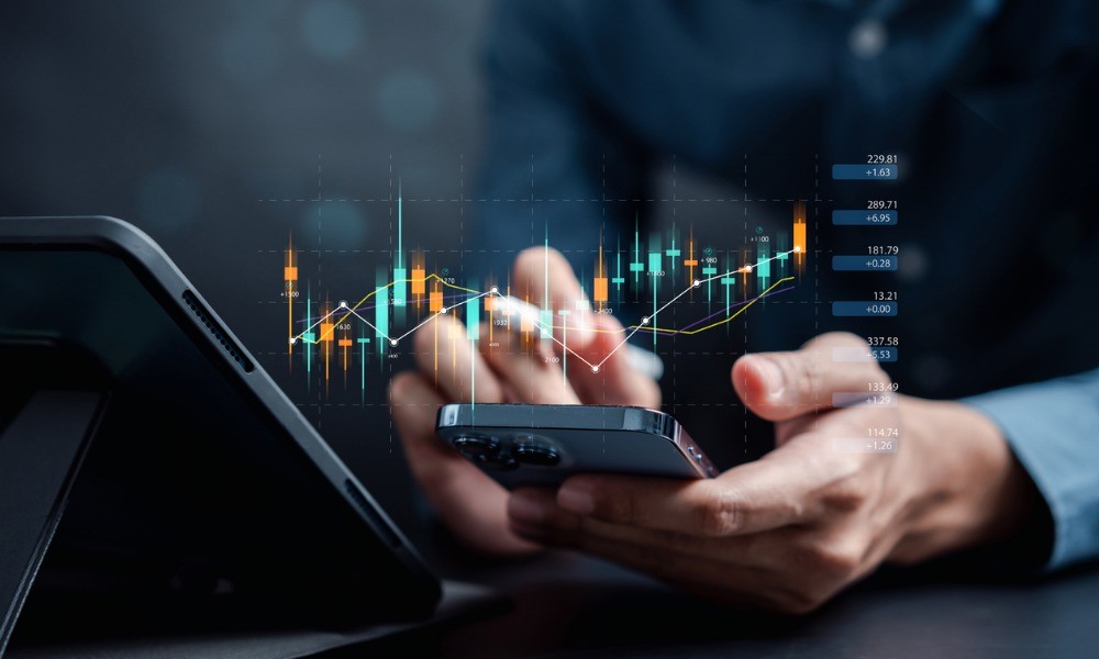Are ETFs Better Than Mutual Funds For Beginners?